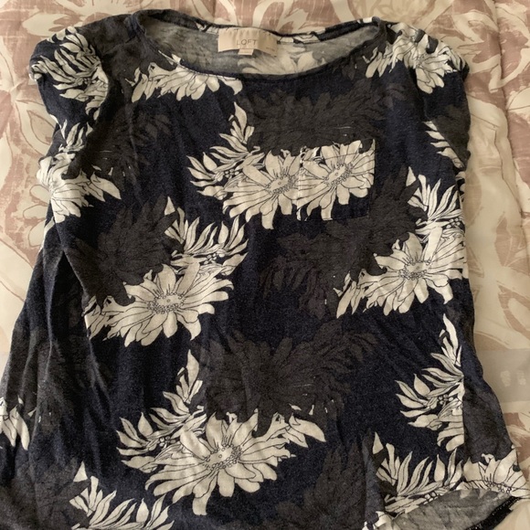 LOFT Tops - short sleeve top